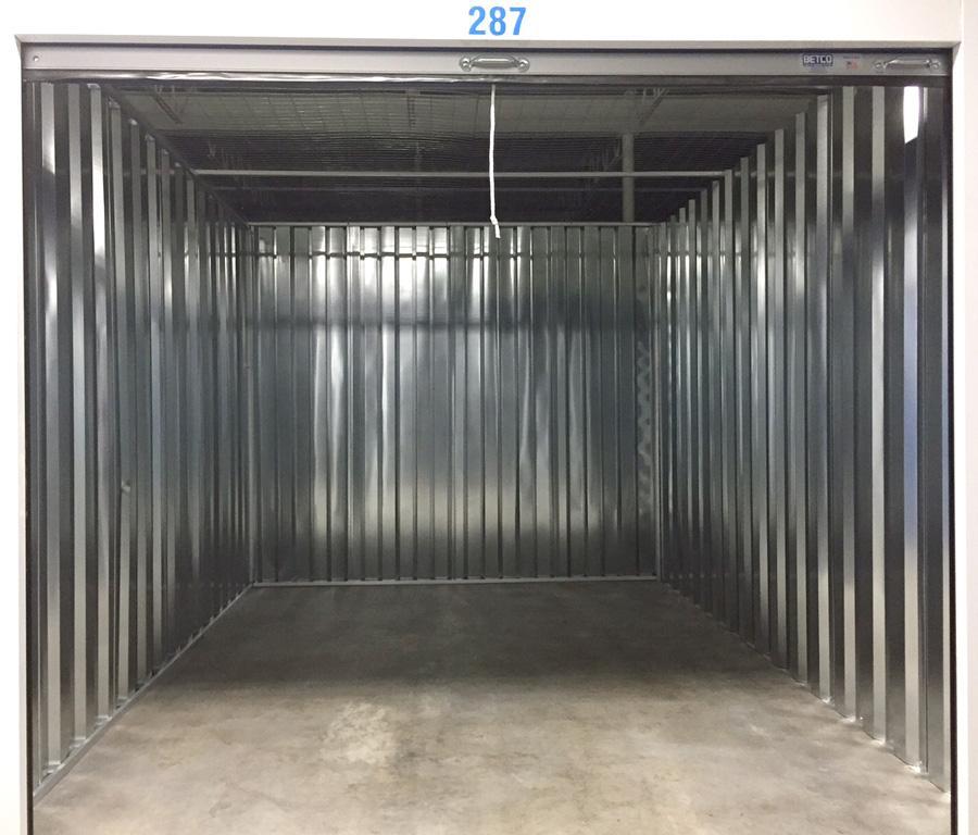 Warehousing & Business Storage Unit For Rent in Sai Wan Ho - Image 1