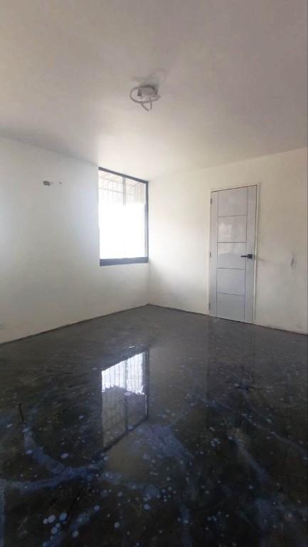 APARTAMENTO - LA CALIFORNIA NORTE - 146 Mts2 en Venezuela - Imagen 2