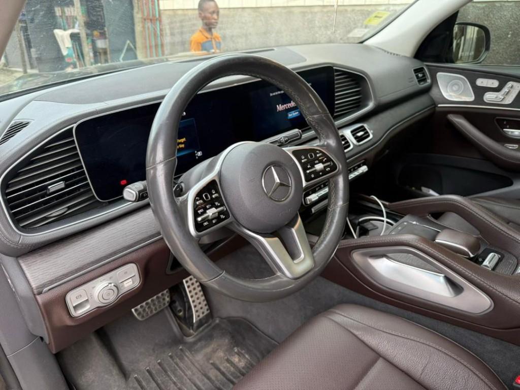 Mercedes Benz GLS 450 4MATIC 2020 au Cameroun - Photo 4