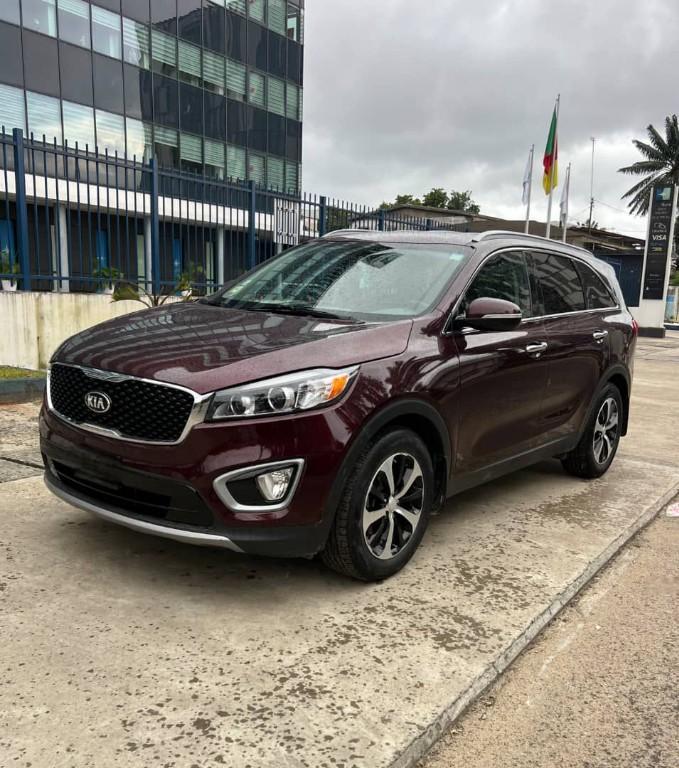 Kia sorento AWD Année 2016 au Cameroun - Photo 3