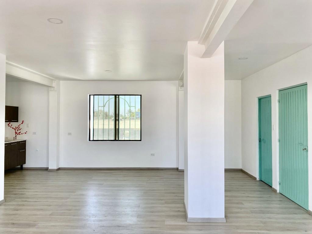 OFICINA EN RENTA RECIÉN REMODELADA EN OTAY CIUDAD INDUSTRIAL en México - Imagen 1