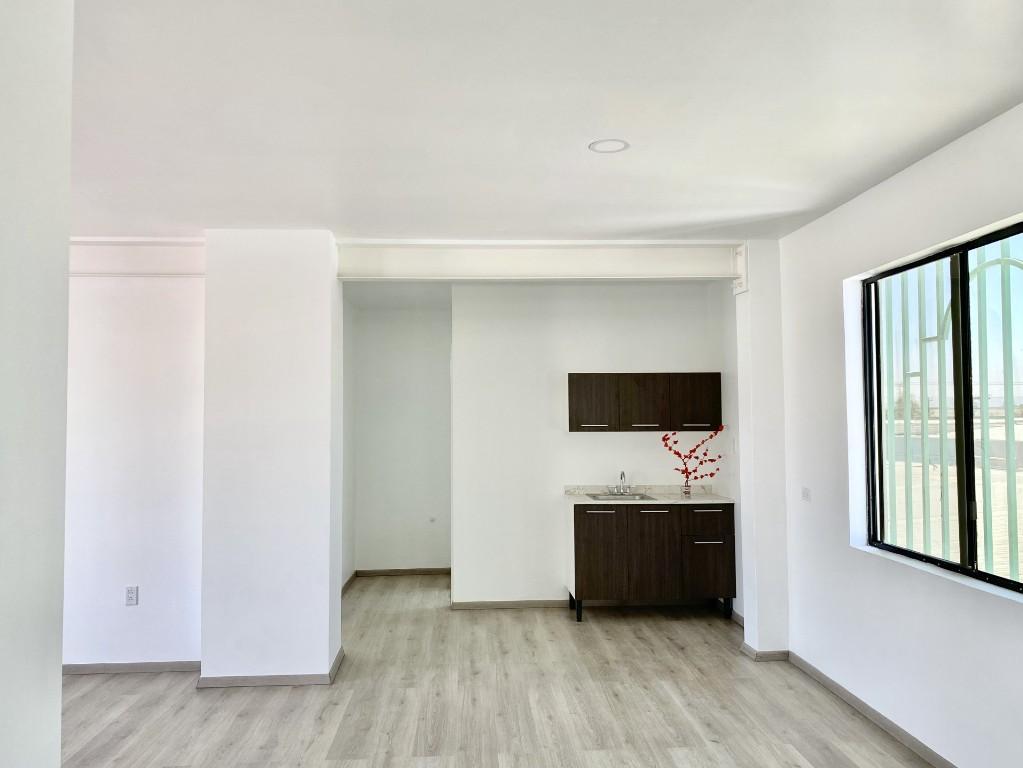 OFICINA EN RENTA RECIÉN REMODELADA EN OTAY CIUDAD INDUSTRIAL en México - Imagen 2