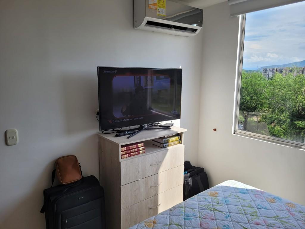 ARRIENDO APARTAMENTO AMOBLADO RICAURTE en Colombia - Imagen 3