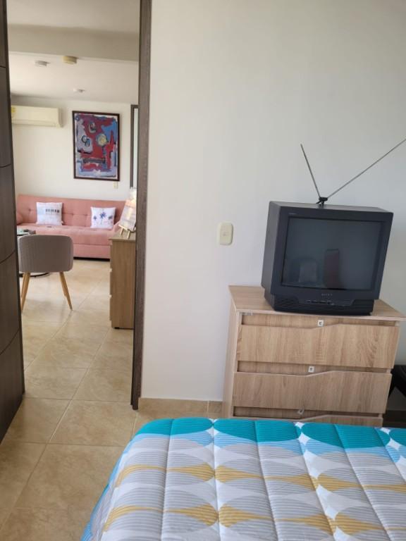 ARRIENDO APARTAMENTO AMOBLADO RICAURTE en Colombia - Imagen 7