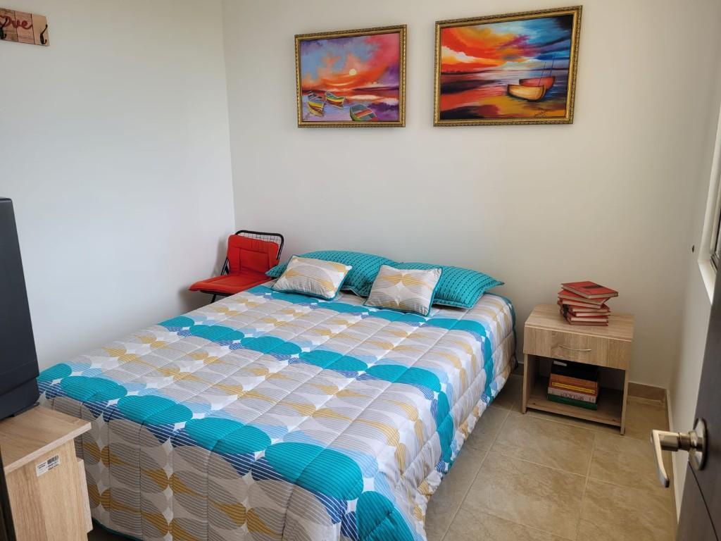 ARRIENDO APARTAMENTO AMOBLADO RICAURTE en Colombia - Imagen 5