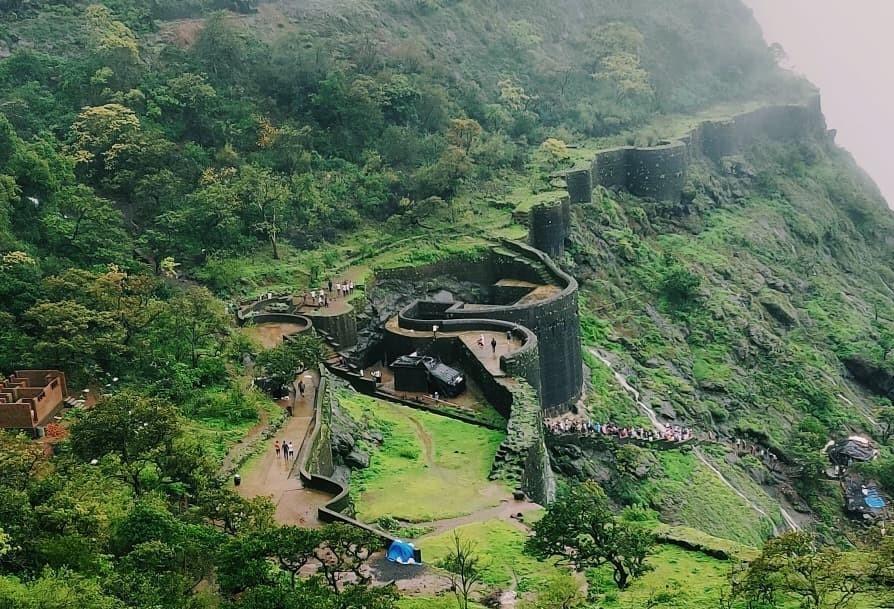 Raipur Car Rental in Raipur - Image 1