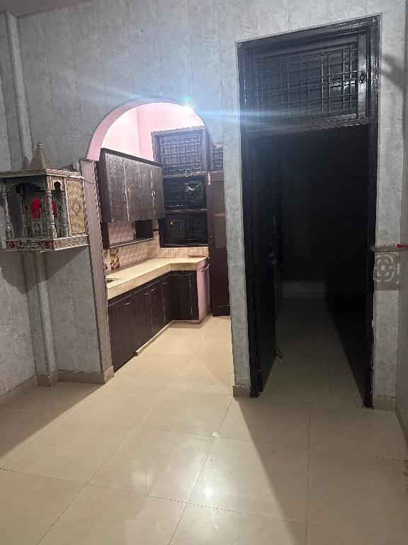 2 BHK FOR RENT GROUND FLOOR in Bādshāhpur - Image 6