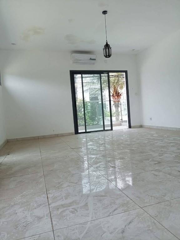 GRANDS APPARTEMENTS 3PIÈCES Nouvelle CONSTRUCTION RIVIERA FAYA en Côte d’Ivoire - Photo 1