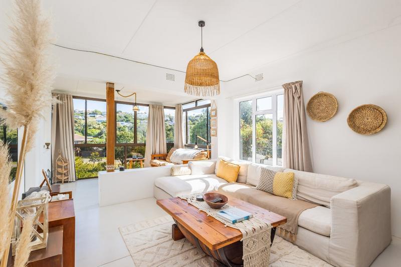 Apartment / Flat 2912-ref-167 for Rent in Seaside … in Plettenberg Bay - Image 1