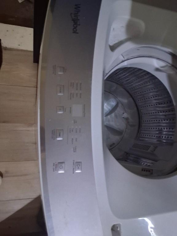 Working Stackable Washer & Dryer in United States - Image 2