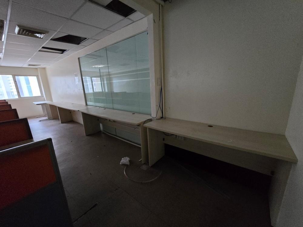 376sqm BPO 24/7 Office SALCEDO VILLAGE, MAKATI CITY FOR LEASE in Malate - Image 7