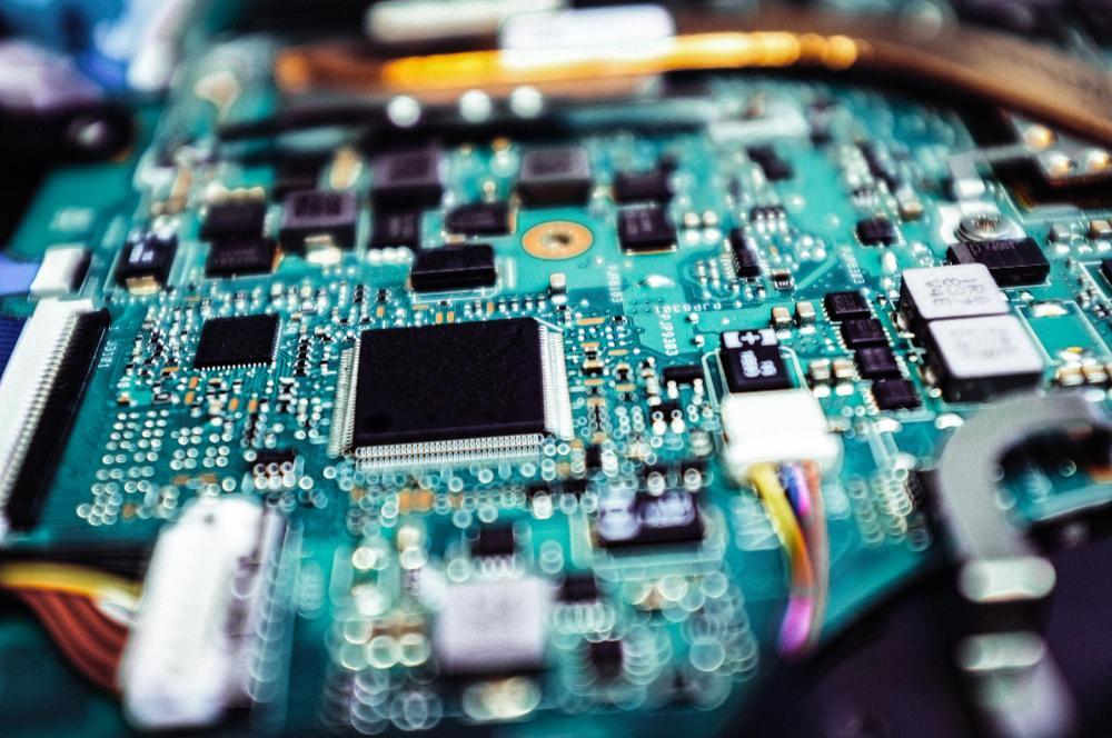 Building India’s Tech Backbone | Semiconductor Distribution in India - Image 1