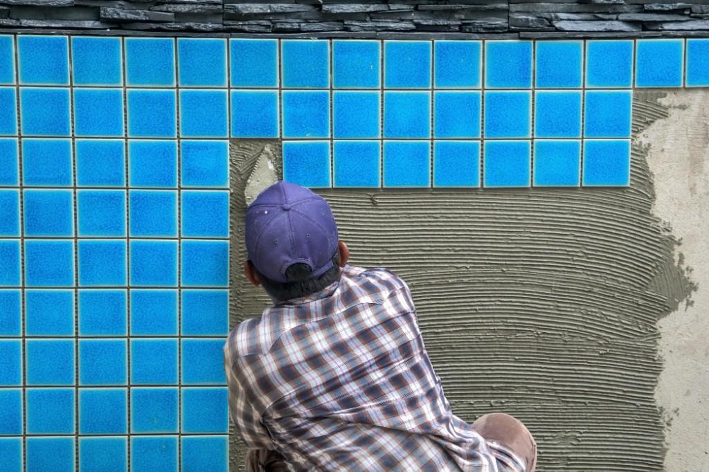 97876343 Direct Contractor Swimming Pool Tiling in Singapore - Image 1