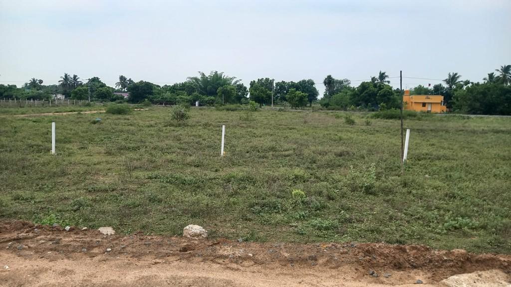 PLOTS ARE AVAILABLE AT BACKSIDE OF PALAYASEEVARAM RAILWAYSTATION in India - Image 4