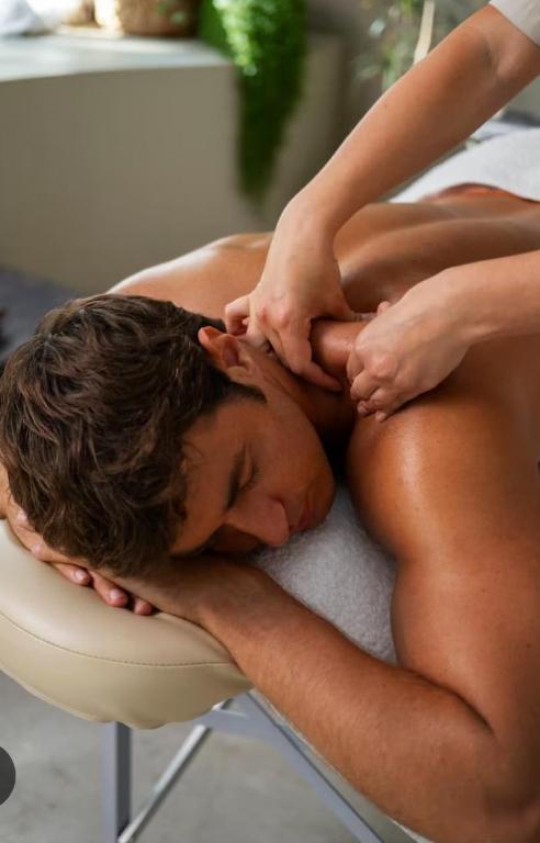 Crystal spa home service in Pune - Image 2