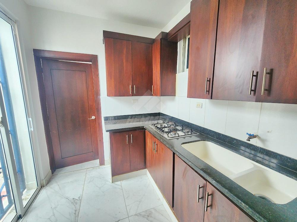 CASA PROYECTO CERRADO PISCINA Y PATIO LLANOS GURABO STGO. en Licey al Medio - Imagen 6
