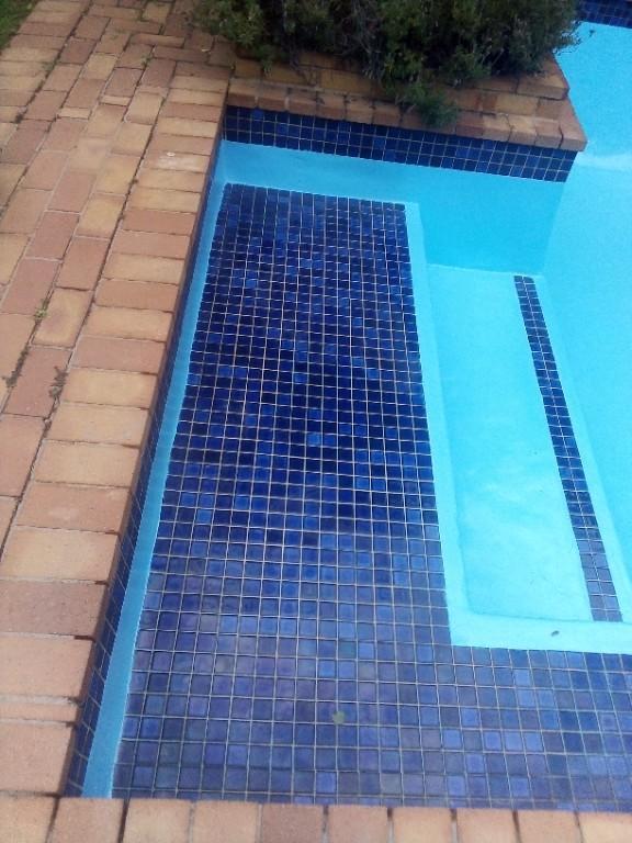 Sparkling Swimming Pool Services in Johannesburg - Image 8