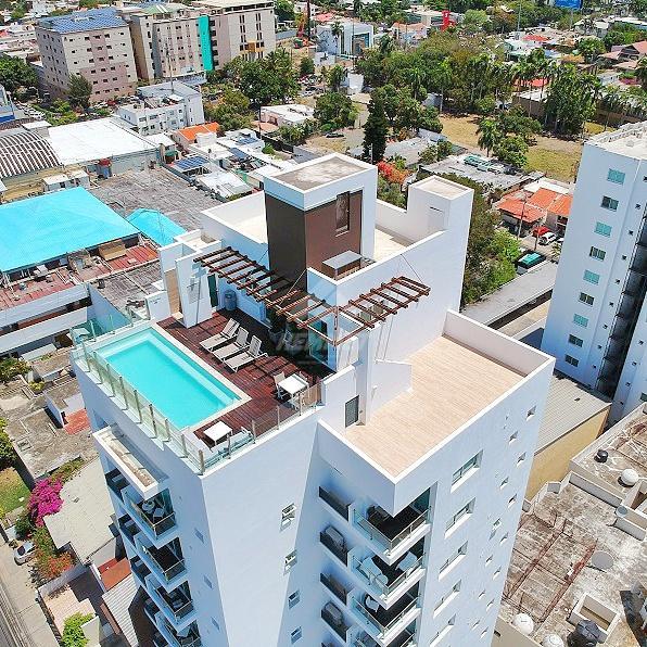 APARTAMENTO AMUEBLADO PISCINA INFINITY Y GYM LA ESMERALDA en Gurabo al Medio - Imagen 1