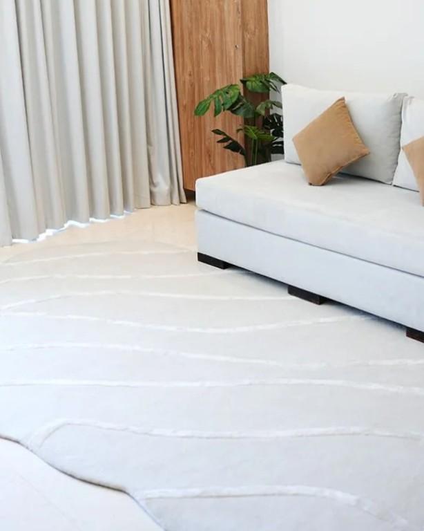 Find Handmade Tufted Customized Rugs For Your Home in Varanasi - Image 1