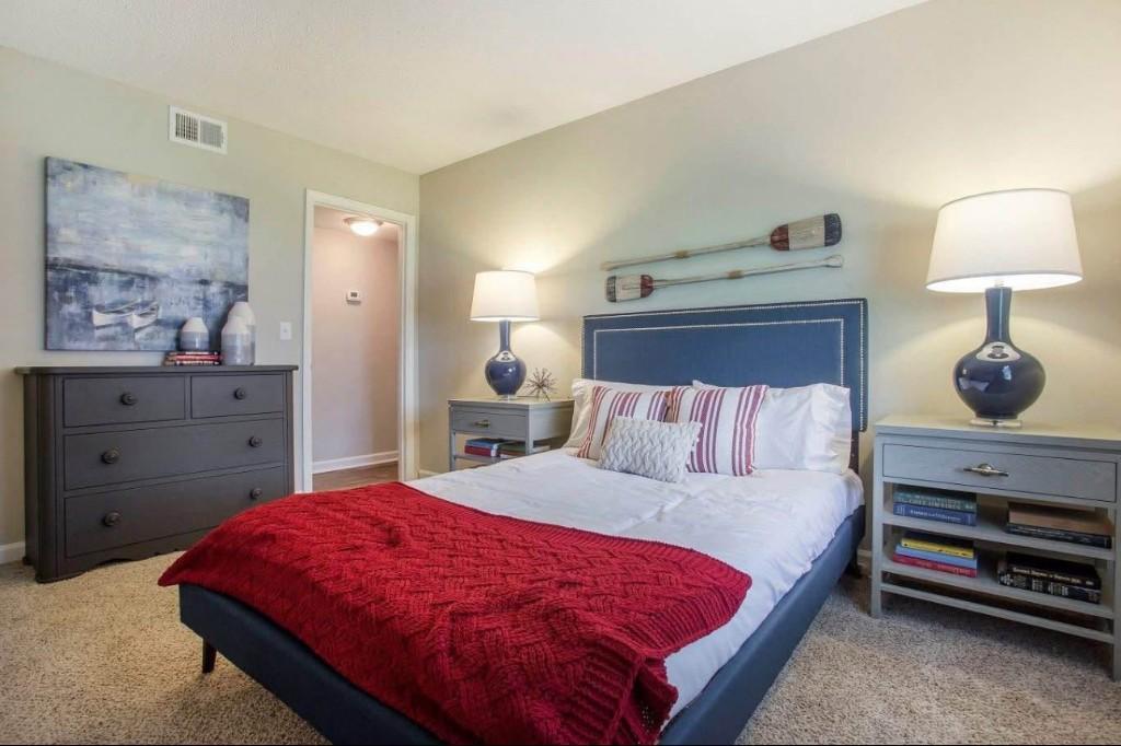 WELCOME TO KRC GREENWOOD in Charleston - Image 4