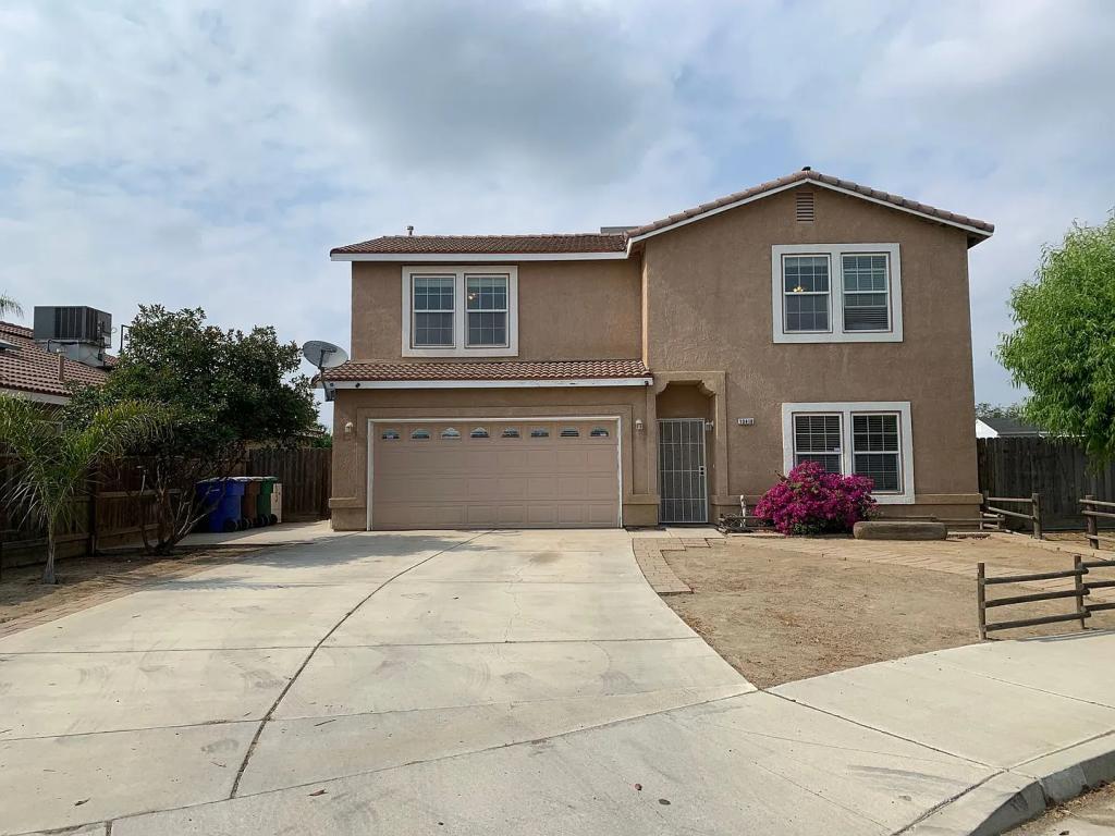 House for Rent in Armona, California, Ref# 202103607 in Hanford - Image 1