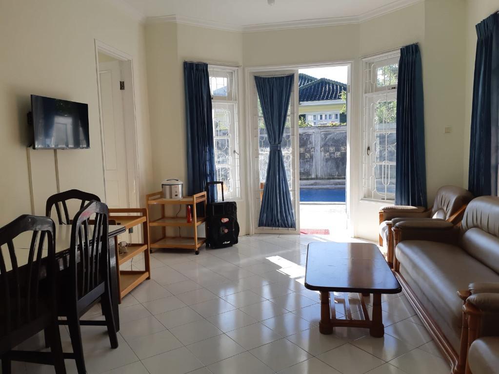 illa for Rent in Puncak, West Java in Bogor - Image 2