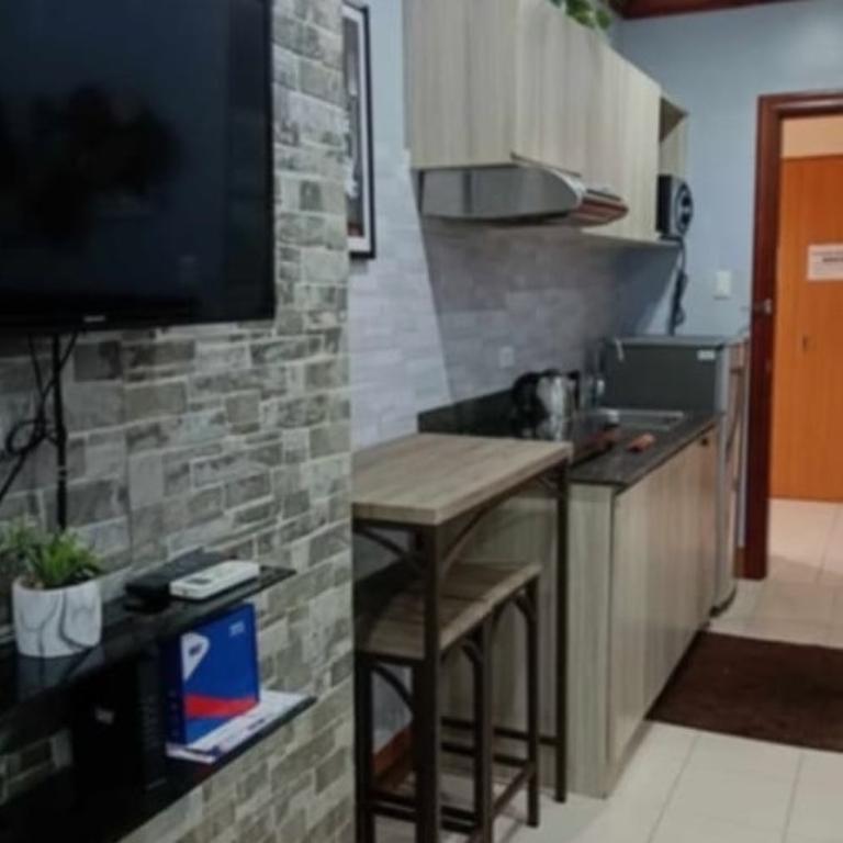 18k Condo For Rent Walking Distance In Ayala Mall in Minglanilla - Image 1