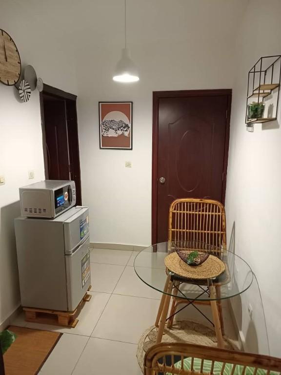 STUDIO MEUBLE - COCODY RIVIERA TRIANGLE en Côte d’Ivoire - Photo 2