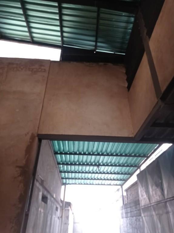 En Venta Galpón Comercial Lechería en Lecherías - Imagen 4