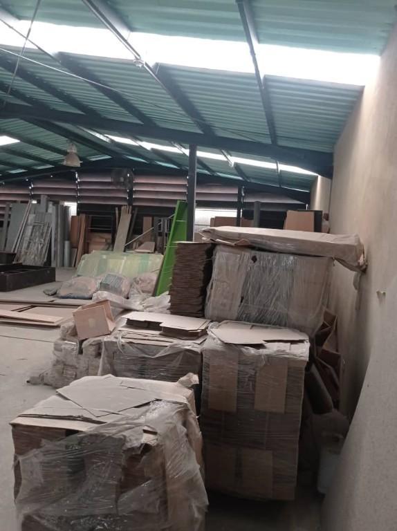 En Venta Galpón Comercial Lechería en Lecherías - Imagen 6