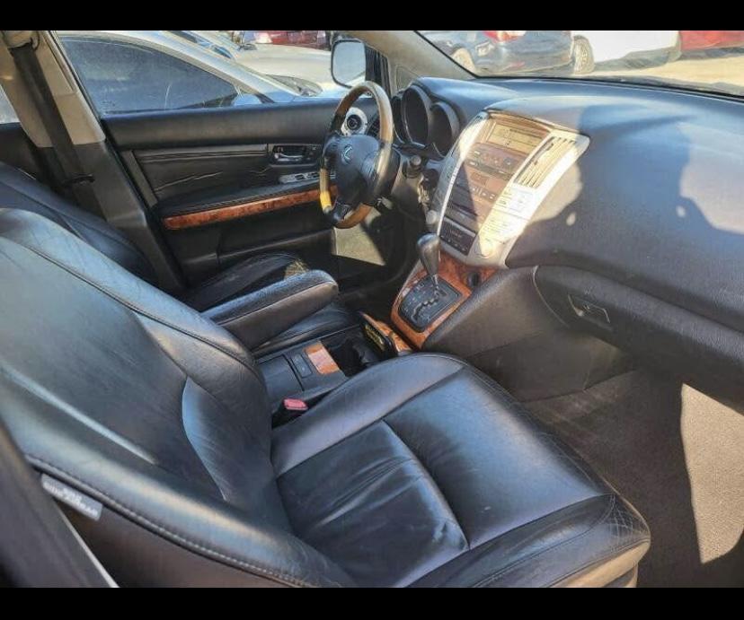 2007 Lexus RX350 SUV in United States - Image 3