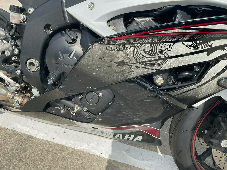 2012 Yamaha YZF-R6 in United Arab Emirates - Image 2
