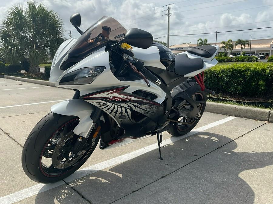 2012 Yamaha YZF-R6 in United Arab Emirates - Image 5