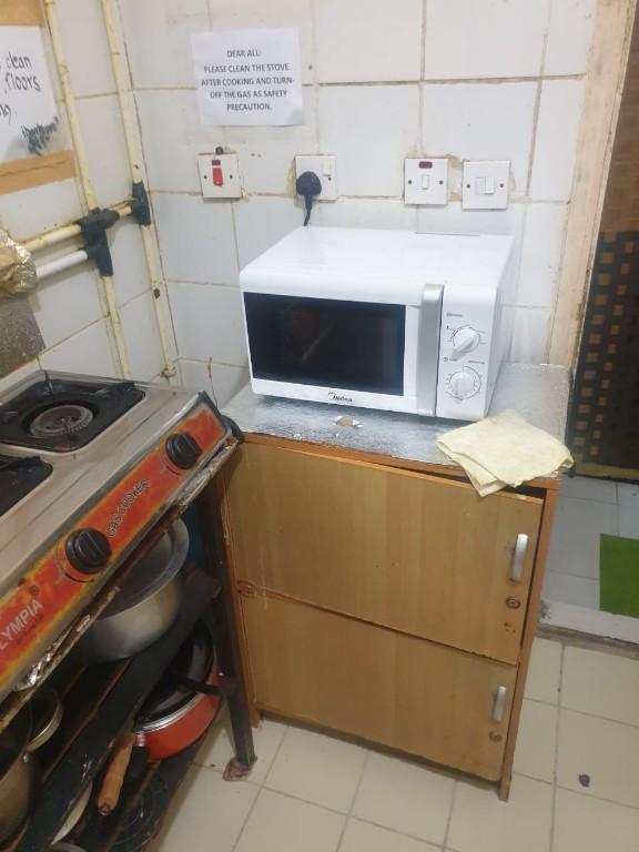 PARTITION FOR RENT IN ELECTRA in United Arab Emirates - Image 5