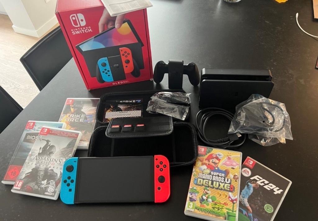 Nintendo Switch oled in Einbeck - Bild 2