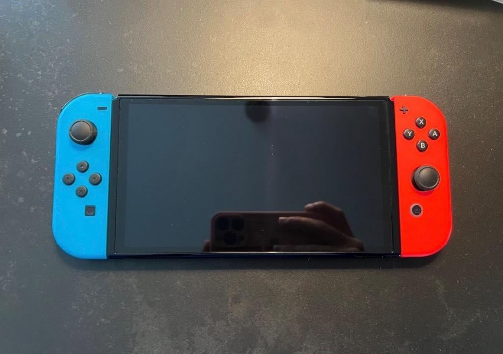 Nintendo Switch oled in Einbeck - Bild 9