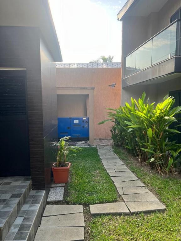 A LOUER UN APPARTEMENT DE 4 PIÈCES HAUT STANDING, RIVIÉRA ATTOBA à Abidjan - Photo 4