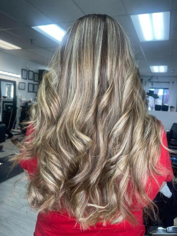 Magic hair Salon in Las Vegas - Image 7