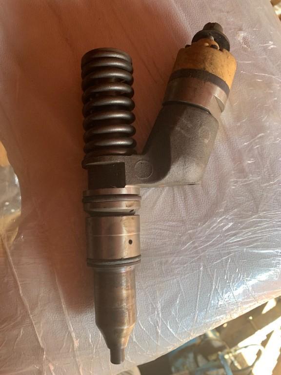 Caterpillar CAT Fuel Injector in Kenya - Image 2