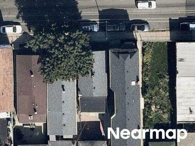 W Cermak Rd in Chicago - Image 1
