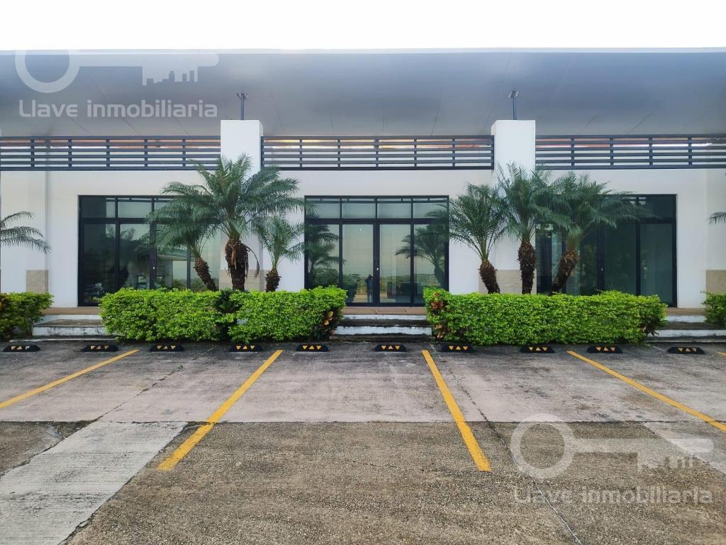 Local comercial en renta ubicado en Fracc. Rio Sur , … en México - Imagen 1