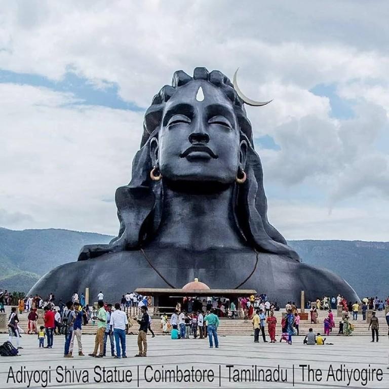 Coimbatore Car Rental in Peelamedu - Image 1