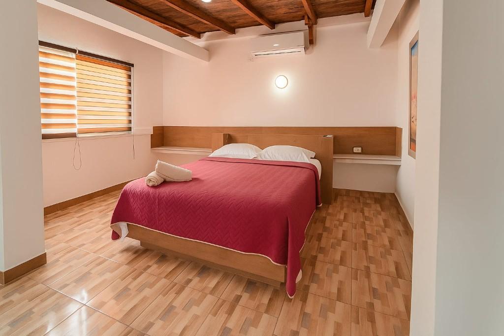 HOSPEDAJE EN HABITACIONES MATRIMONIALES en Ecuador - Imagen 2