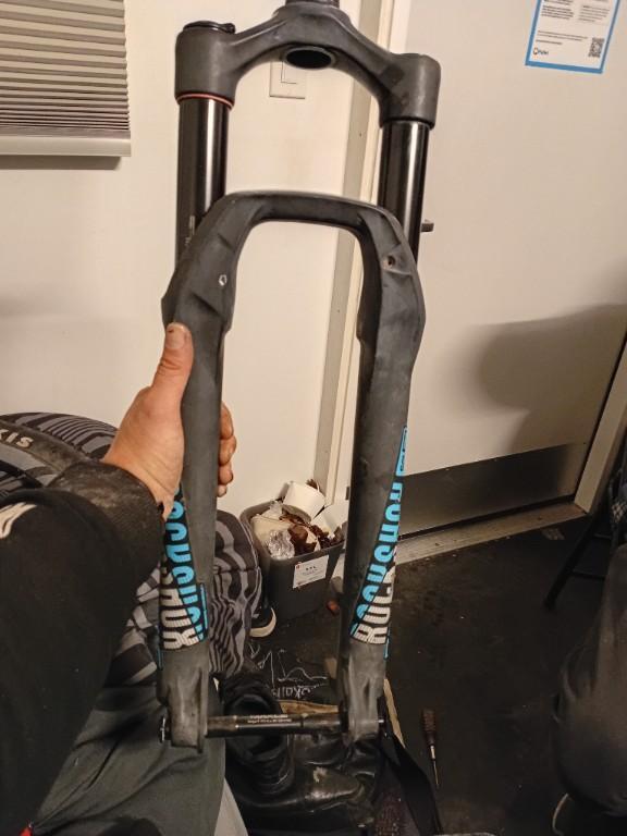 Pike Rockshox good condition in Kelowna - Image 1