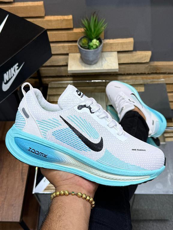 LLEGANDO REPOSICION NIKE VOMERO 18 UNISEX ACA en Panamá - Imagen 3