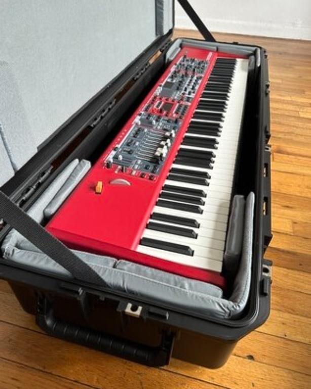 Nord Stage 4 Keyboard 88 Key in The Villages - Image 2