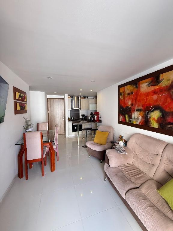VENTA APARTAMENTO CAÑAVERAL. EDIFICIO BELMARE en Bucaramanga - Imagen 2
