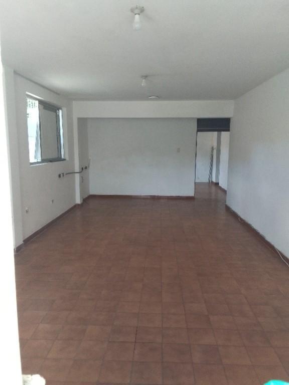 Alquilo Casa Comercial zona norte Valencia Cerca Avenida Bolívar en Guacara - Imagen 4