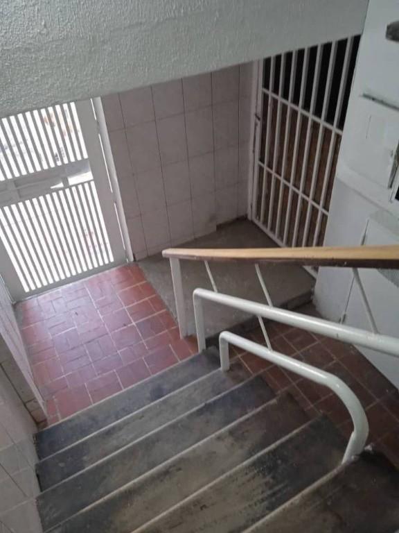 En Venta Edificio Puerto la Cruz Calle Concordia en Lecherías - Imagen 4