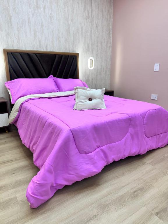 *DISPONIBLES HERMOSOS EDREDONES UNICOLOR KING 2X2* en Panamá - Imagen 2